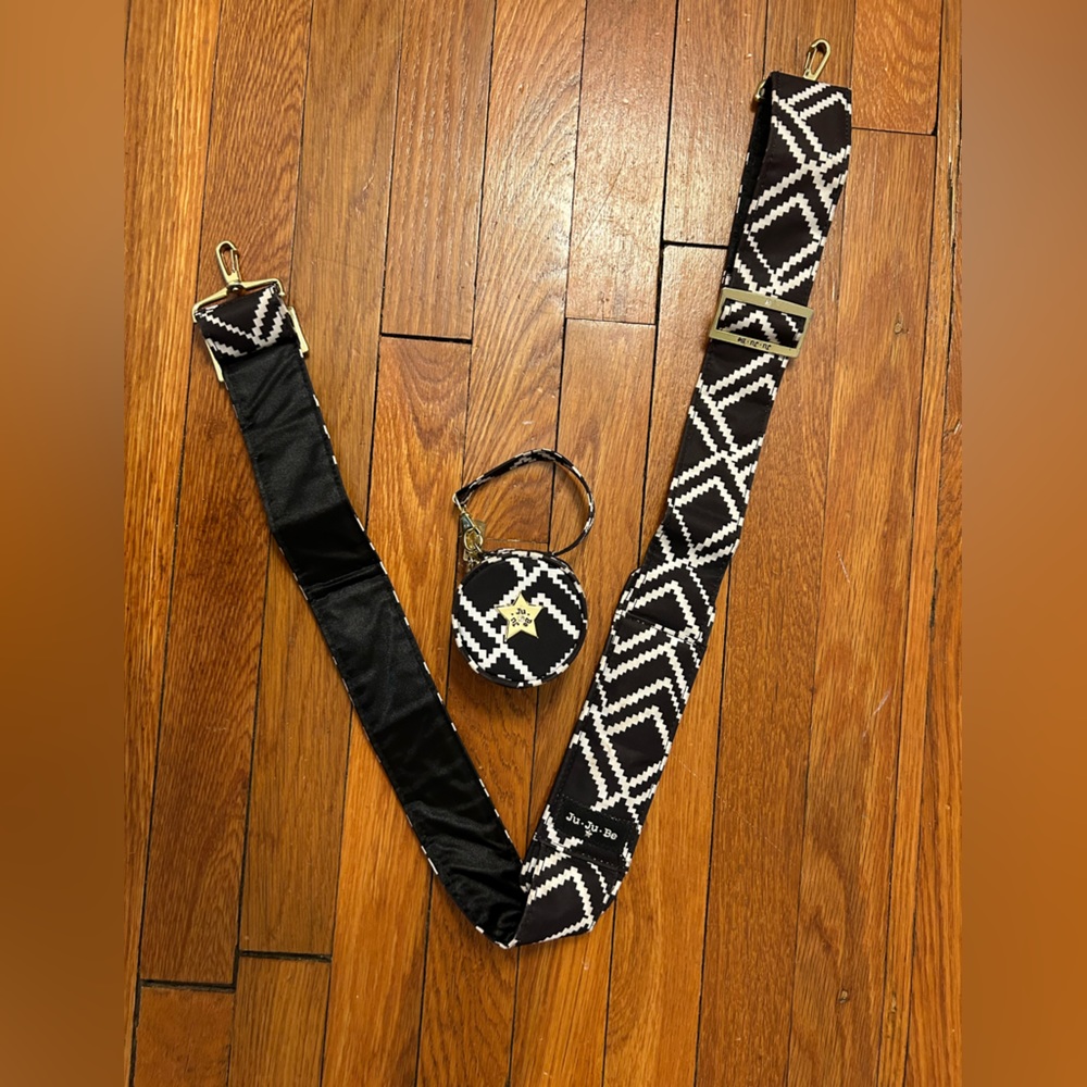 Ju-Ju Be Paci Pod AND Adjustable Messenger Strap SET